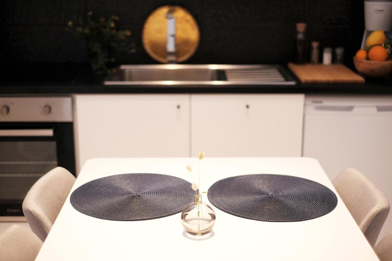 Вилла Zen Minimal Luxury Housing Tyros Экстерьер фото